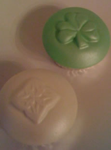 st. pat's cupcake caps